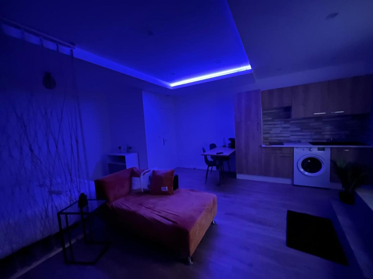 Appartement Luxe Jaune 圣艾蒂安 外观 照片